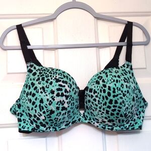 Torrid XO Plunge Push-up sz 38D